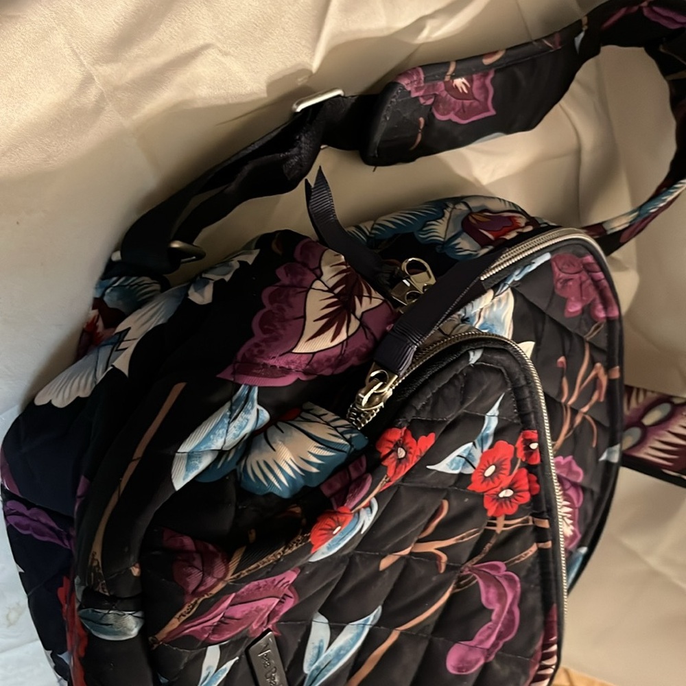 Vera Bradley Women’s Performance Twill Small Backpack - Picture 3 of 10